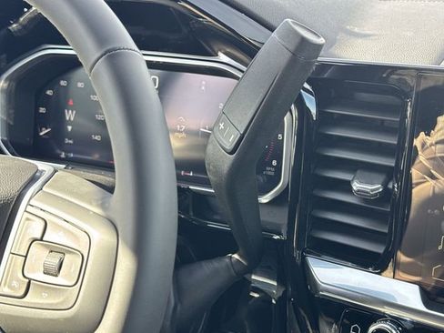 New 2026 GMC Sierra 1500 Elevation image 20