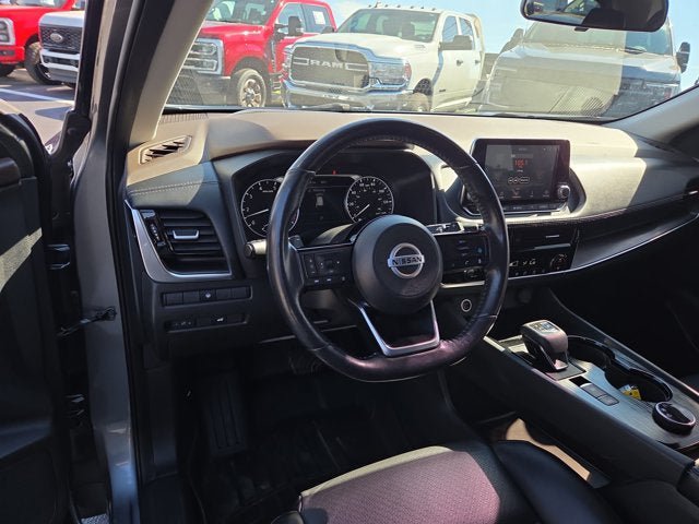 Used 2021 Nissan Rogue SV w/ Premium Package AWD/4WD image 8