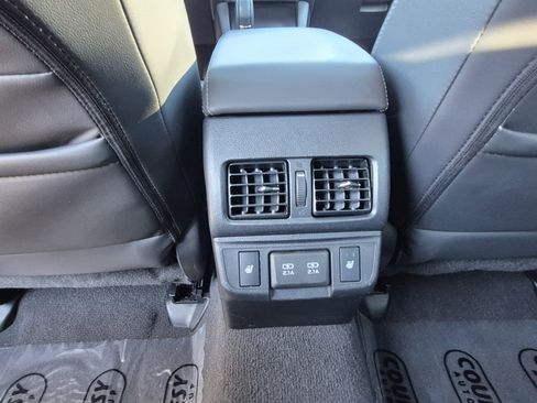 Used 2019 Subaru Outback 2.5i Limited AWD/4WD image 15