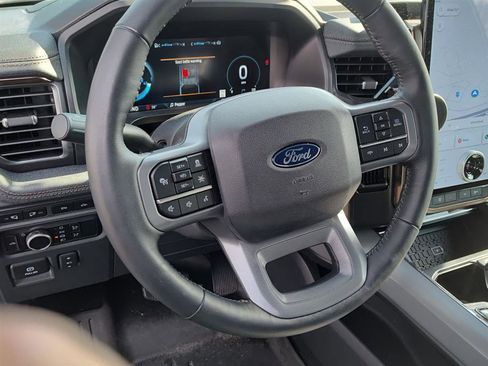 Used 2024 Ford F150 Lightning Lariat image 15