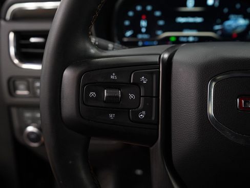 Used 2023 GMC Yukon XL AT4 w/ AT4 Premium Package image 20