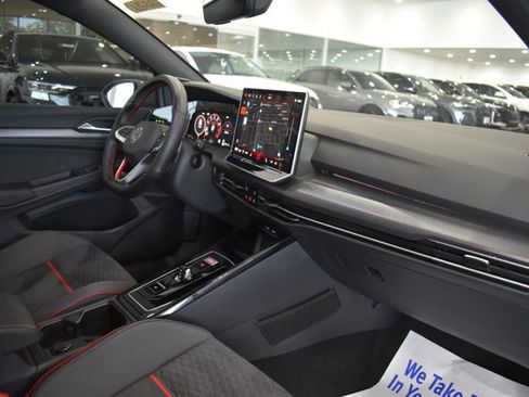 Used 2025 Volkswagen GTI SE FWD image 25