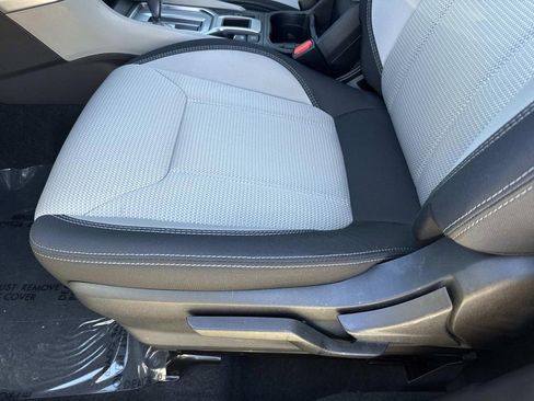 Used 2023 Subaru Forester Base image 24