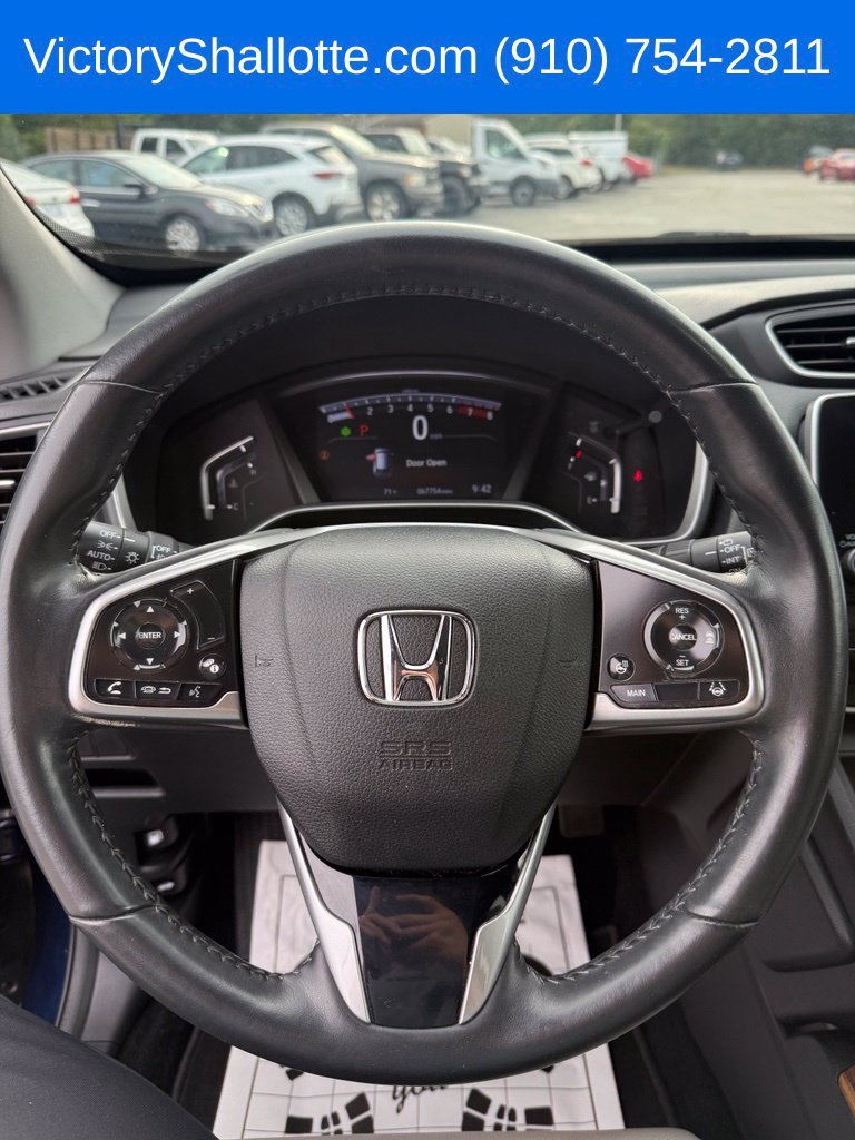 Used 2020 Honda CR-V Touring image 4