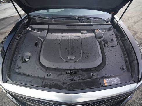 Used 2024 Cadillac Lyriq Luxury image 17