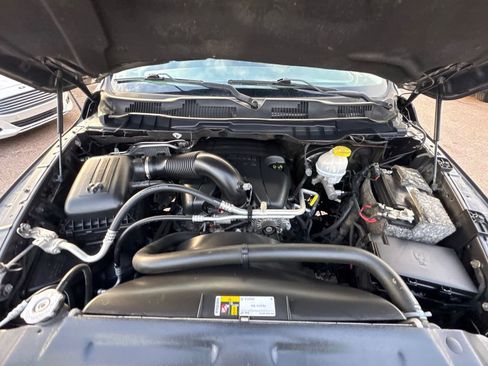 Used 2019 RAM 1500 Classic SLT image 20