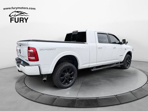 Used 2021 RAM 2500 Laramie AWD/4WD image 3