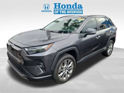 Used 2023 Toyota RAV4 Limited w/ Limited Grade Weather Package FWD image 3
