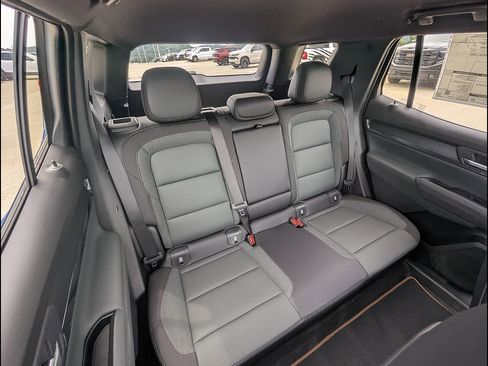 New 2026 GMC Terrain AT4 AWD/4WD image 14