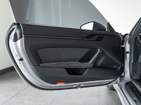 Certified 2025 Porsche 911 Carrera 4 GTS AWD/4WD image 12