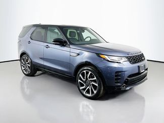 Used 2024 Land Rover Discovery Dynamic SE AWD/4WD video 3