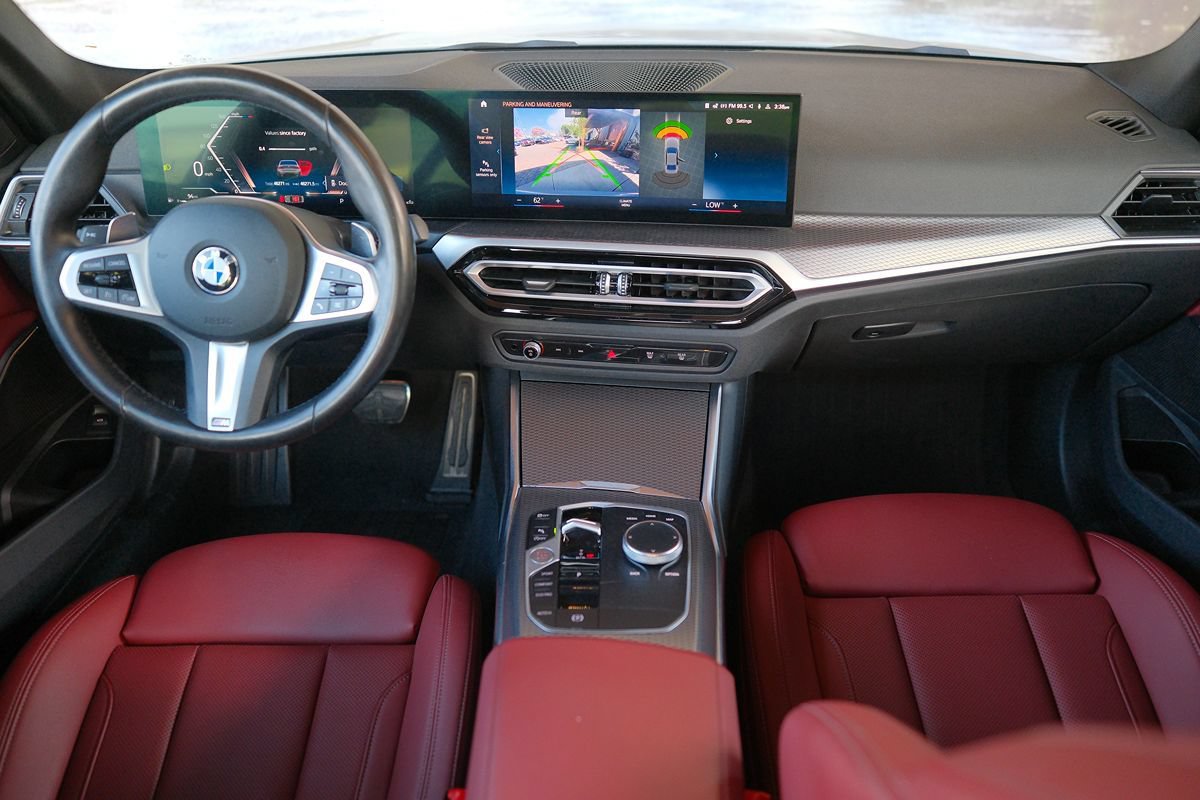 Used 2024 BMW 330i Sedan w/ M Sport Package RWD image 20