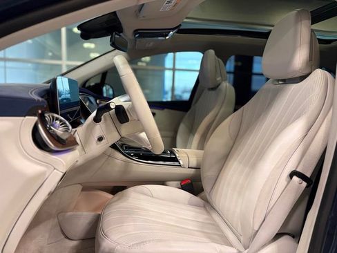 Used 2023 Mercedes-Benz EQE 500 4MATIC SUV image 19