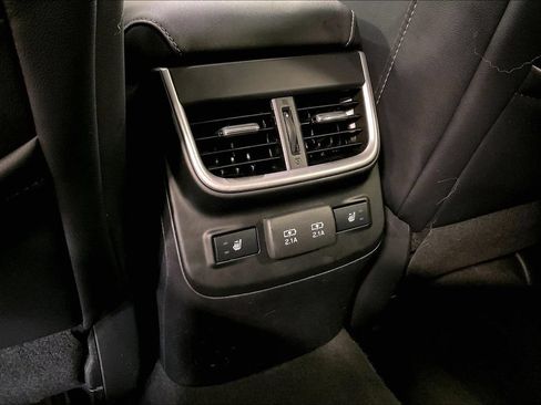 Used 2021 Subaru Outback Limited AWD/4WD image 11
