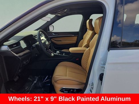 New 2025 Jeep Grand Cherokee L Summit w/ Obsidian Package AWD/4WD image 10