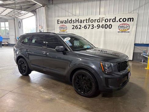 Used 2021 Kia Telluride SX w/ SX Prestige Package AWD/4WD image 2