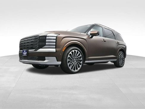 Certified 2026 Hyundai Palisade Calligraphy FWD image 34