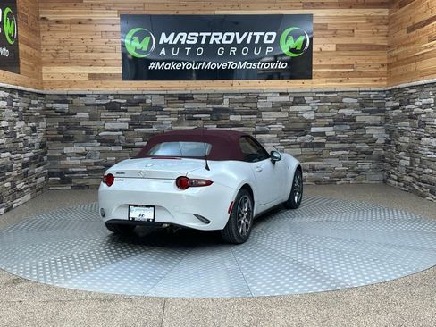 Used 2018 MAZDA MX-5 Miata Grand Touring image 9