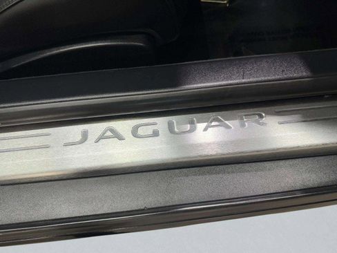 Used 2018 Jaguar F-TYPE Coupe image 45