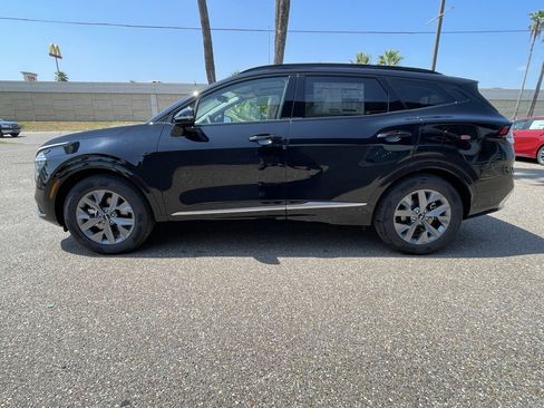 New 2025 Kia Sportage SX image 4