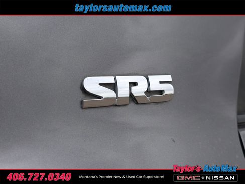 Used 2018 Toyota 4Runner SR5 image 32