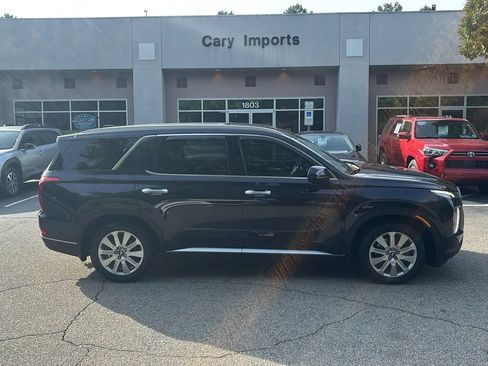 Used 2022 Hyundai Palisade SEL w/ Convenience Package AWD/4WD image 4