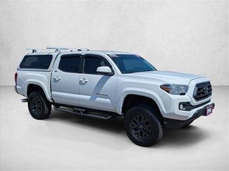 Used 2023 Toyota Tacoma SR5 AWD/4WD video 3