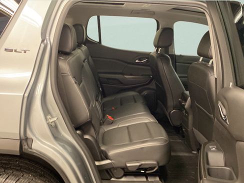 Used 2023 GMC Acadia SLT w/ Elevation Edition AWD/4WD image 36