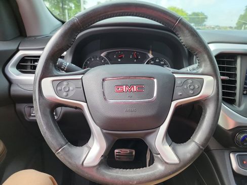 Used 2020 GMC Acadia SLE w/ Driver Convenience Package FWD image 18