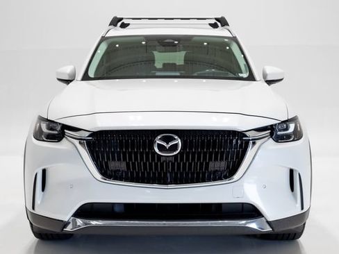 Used 2024 MAZDA CX-90 Plug-In Hybrid w/ Premium Pkg AWD/4WD image 4