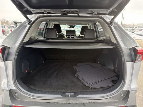 Used 2020 Toyota RAV4 Limited image 41