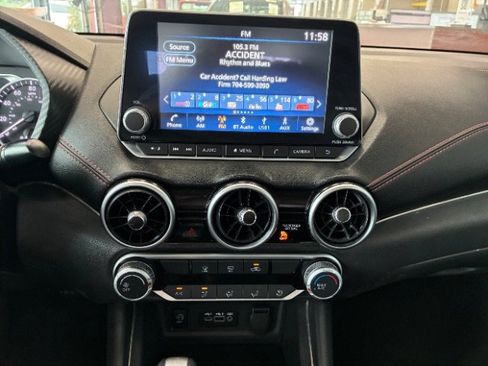 Used 2024 Nissan Sentra SV image 19