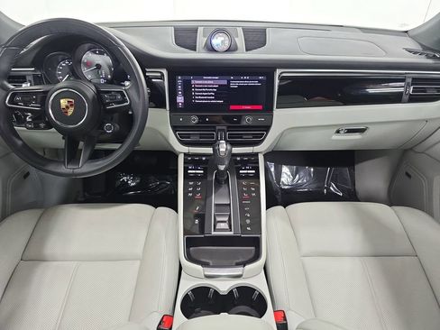 Certified 2023 Porsche Macan S AWD/4WD image 13