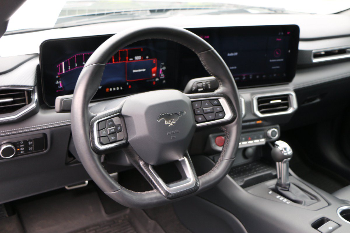 Used 2024 Ford Mustang Premium RWD image 17