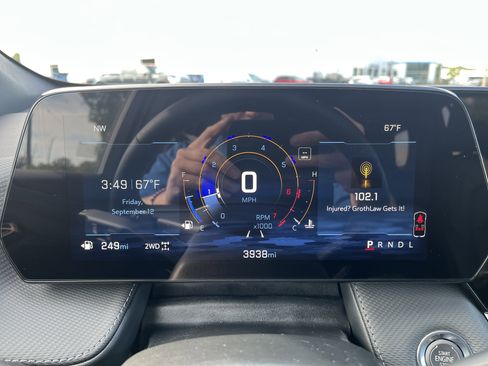Used 2026 Chevrolet Equinox LT w/ Convenience Package II image 19