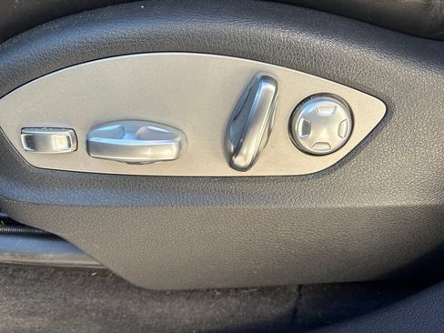 Used 2017 Porsche Cayenne AWD/4WD image 10