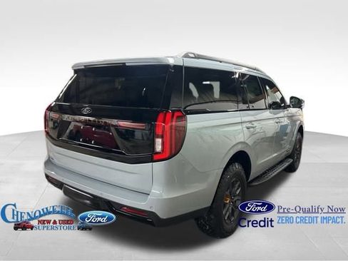 New 2025 Ford Expedition Tremor image 5