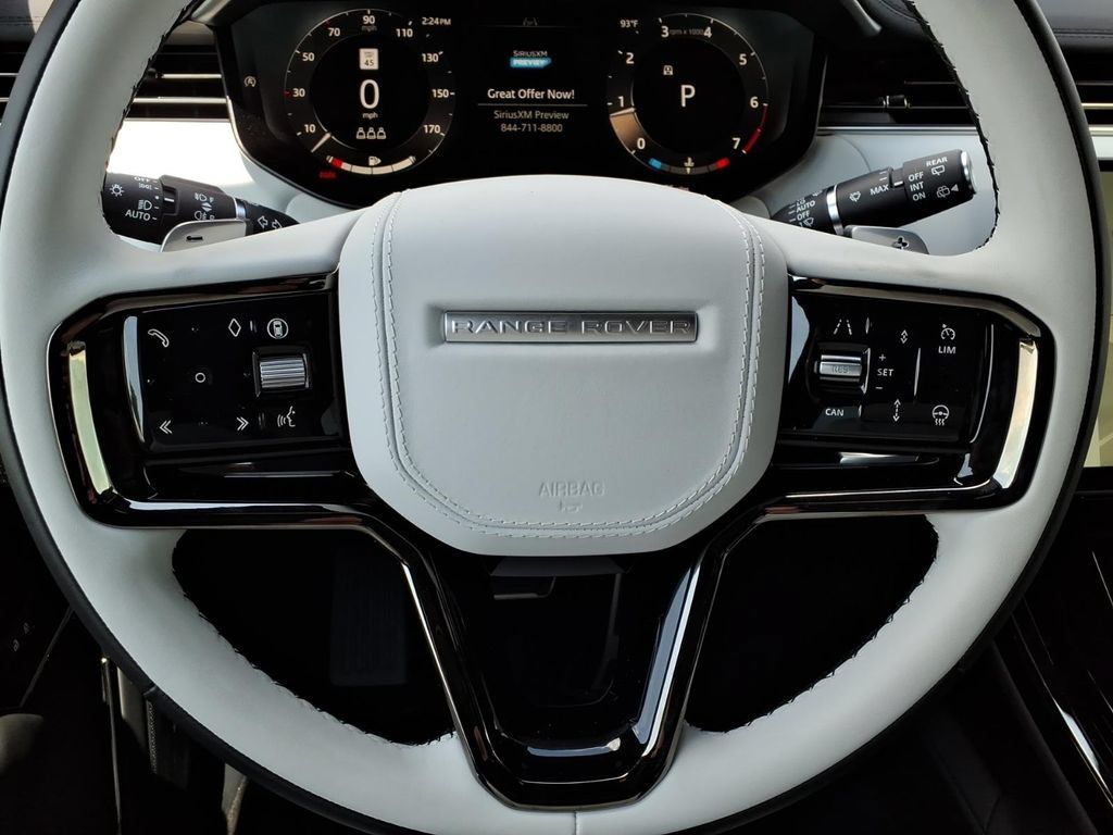 New 2025 Land Rover Range Rover Sport Dynamic SE AWD/4WD image 15