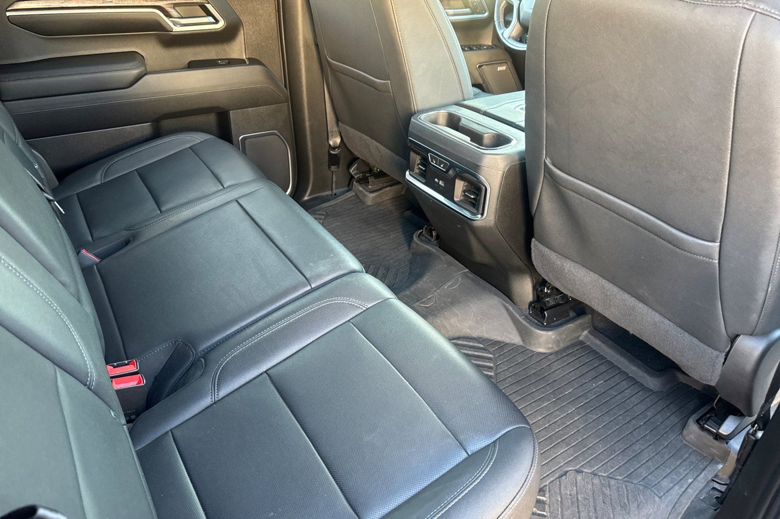 Used 2022 Chevrolet Silverado 1500 LTZ AWD/4WD image 18