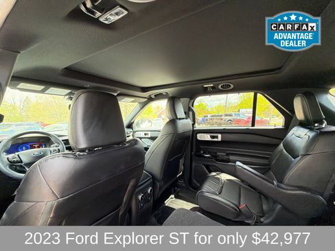 Used 2023 Ford Explorer ST w/ Equipment Group 401A AWD/4WD image 9
