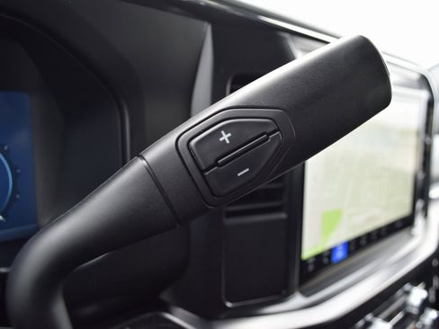 New 2026 Ford F250 Lariat w/ Chrome Package image 14