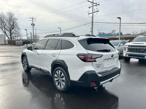 Certified 2025 Subaru Outback Touring image 11