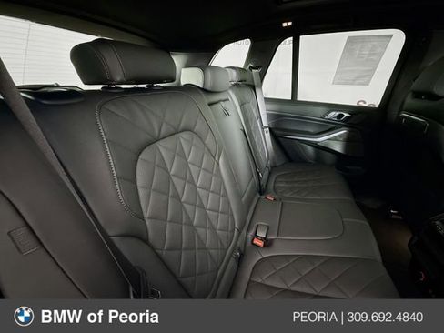 Used 2024 BMW X5 xDrive40i w/ M Sport Package image 28