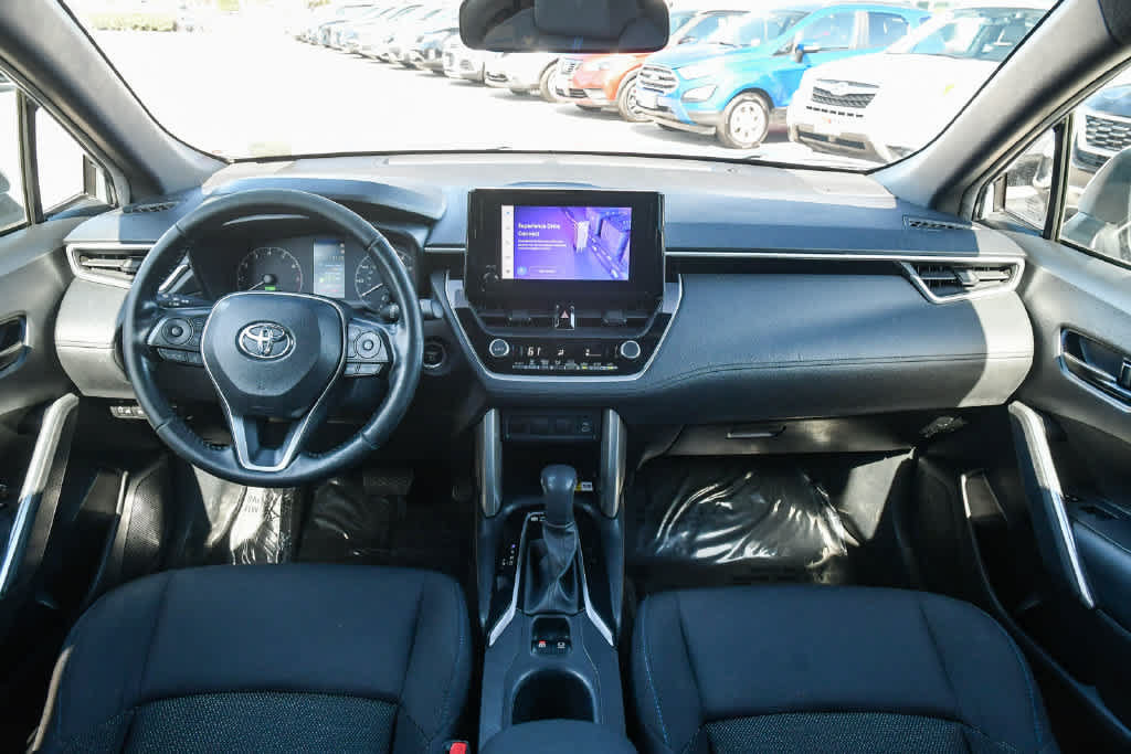 Certified 2023 Toyota Corolla Cross AWD Hybrid image 14