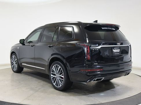 Used 2024 Cadillac XT6 Sport w/ Technology Package AWD/4WD image 7