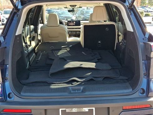 Used 2024 INFINITI QX60 Luxe image 34
