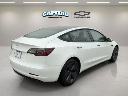 Used 2023 Tesla Model 3 Standard Range image 5