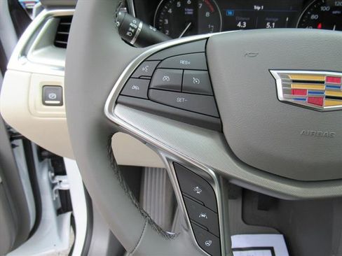 New 2026 Cadillac XT5 Premium Luxury w/ Driver Assist Package FWD image 24