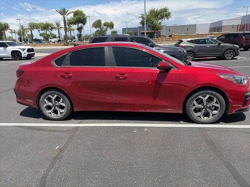 Used 2021 Kia Forte LXS FWD image 5