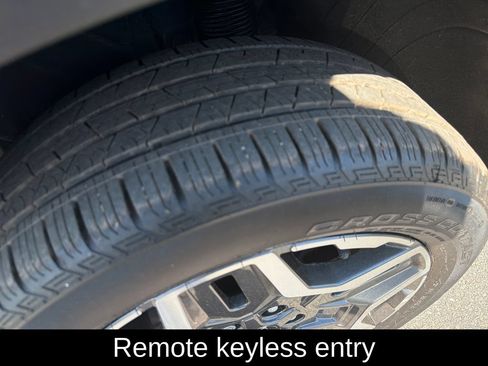 Certified 2023 Hyundai Santa Fe Limited AWD/4WD image 12